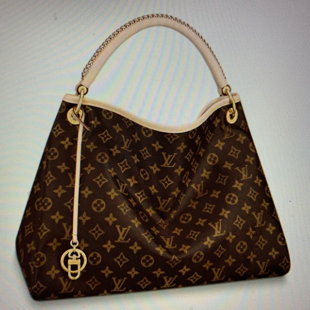 Louis Vuitton Artsy MM
